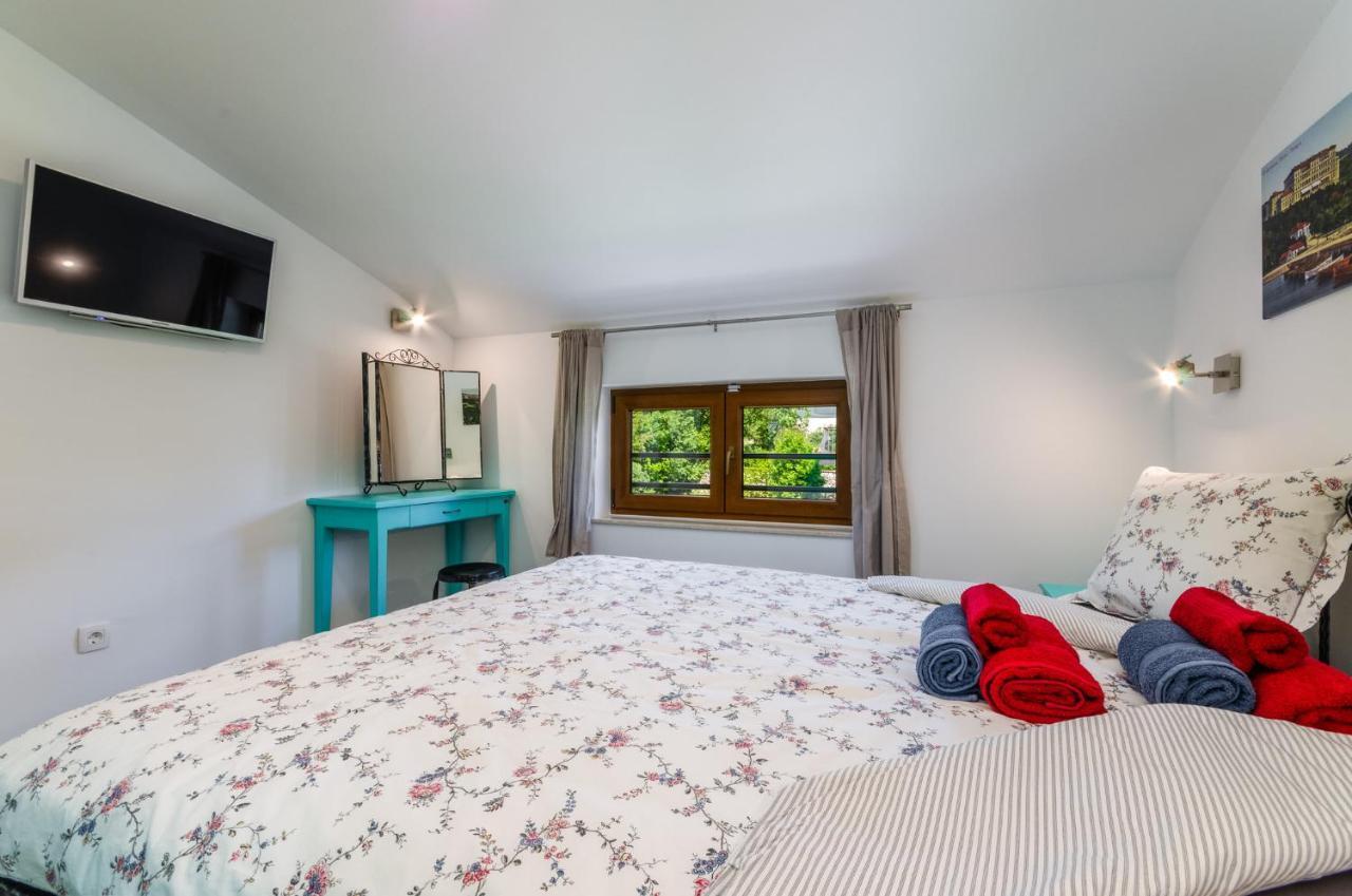 Apartments Niko Crikvenica Ngoại thất bức ảnh
